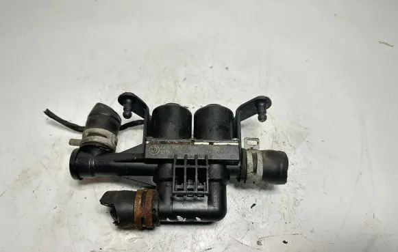 BMW 5 F10 F11 Coolant heater control valve 9119164 64539119164
