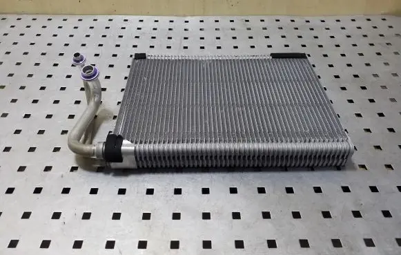 Mercedes-Benz GLC X253 C253 Air conditioning (A/C) radiator (interior) 