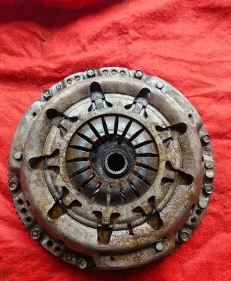 Nissan Almera Tino Clutch set kit