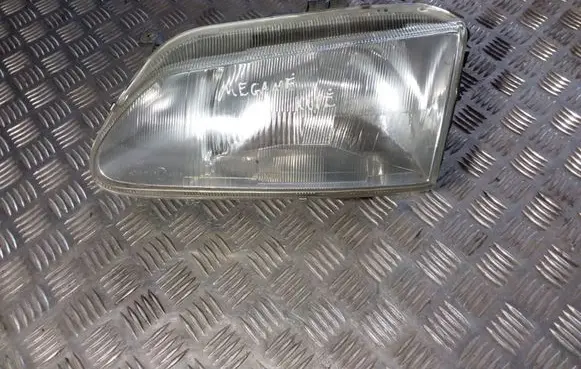 Renault Megane I Headlight/headlamp 7701672734
