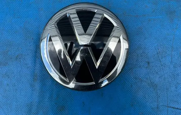 Volkswagen PASSAT B8 Manufacturer badge logo/emblem 3G0853601D 10012020