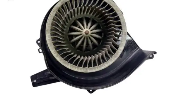 Skoda Fabia Mk2 (5J) Front door blower motor 6Q1819015
