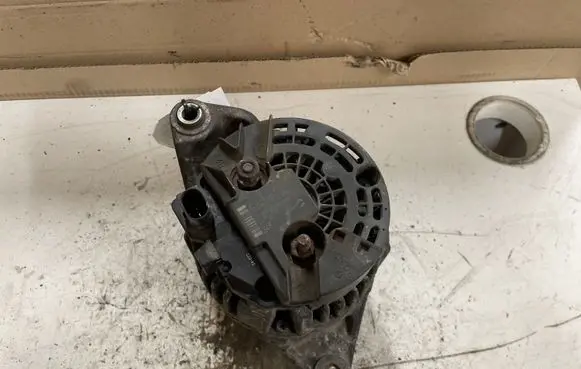 Generator/alternator