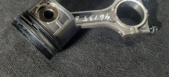 BMW 3 E46 Piston with connecting rod