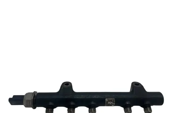 Citroen DS5 Fuel main line pipe 968475308002 1112213081 94675G01