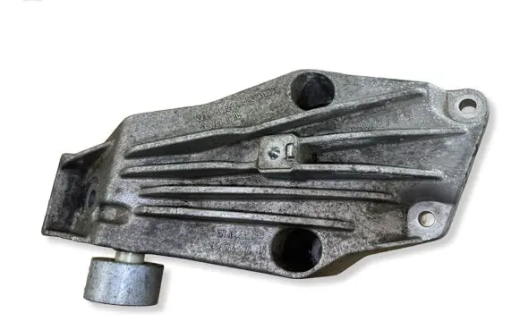 BMW X3 G01 Engine mounting bracket 6861559 18574710 6861555