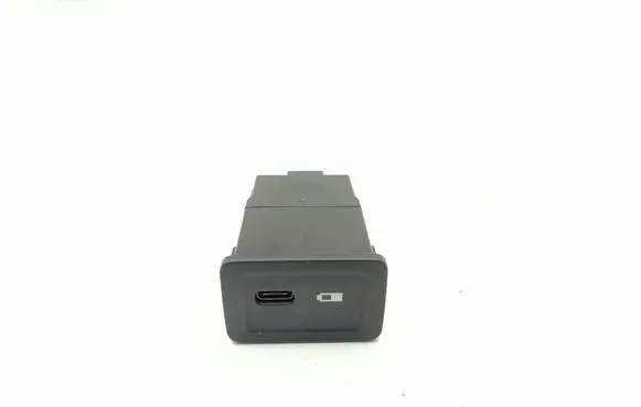 Mercedes-Benz Sprinter W907 W910 USB socket connector A2478200401