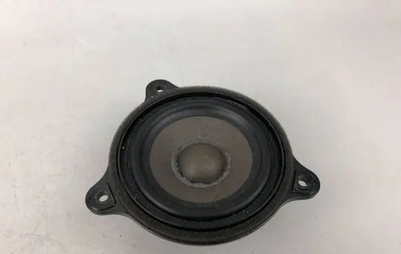 Volkswagen Golf VIII Panel speaker 5H0035415A