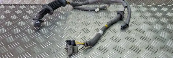 Volvo S70 V70 V70 XC Rear door wiring loom 6808727642