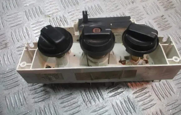 Opel Agila A Interior fan control switch 