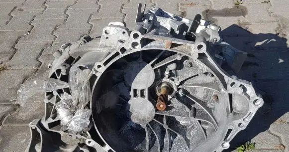 Ford Mondeo MK V Manual 5 speed gearbox DG9R-7002-MCB