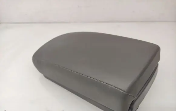 Nissan Qashqai Armrest