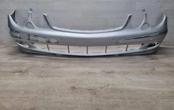 Mercedes-Benz E W211 Front bumper A2118800240