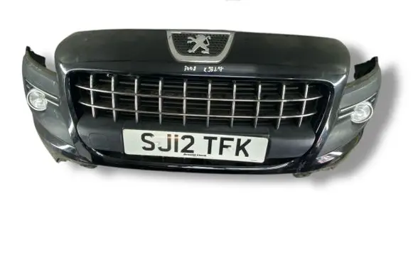 Peugeot 3008 I Front bumper