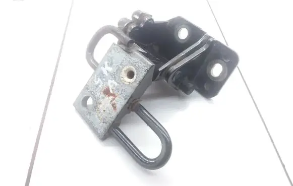 Audi A3 S3 8P Rear door lower hinge 8P4833411A
