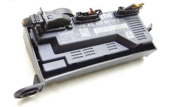 Audi A7 S7 4G Tailgate/trunk control unit/module 4G8959107D