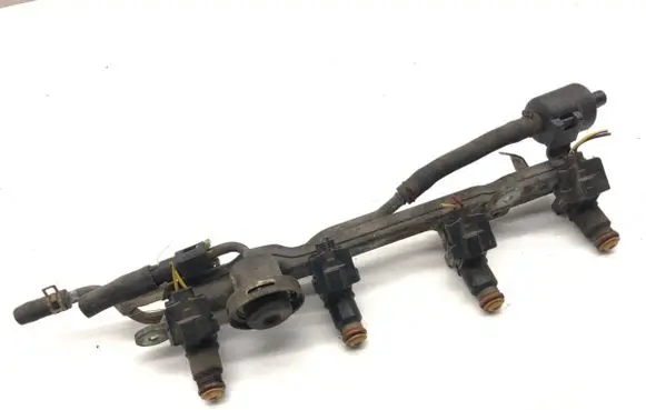Honda Civic Fuel main line pipe 