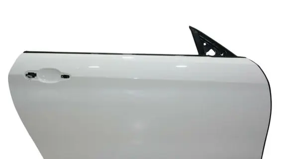 BMW M4 F82 F83 Door (2 Door Coupe) 41007327346 7327346