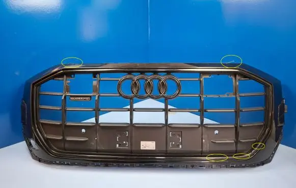 Audi Q8 Front bumper upper radiator grill 4M8853651AQ 4M8853651AS 4M8853651AR