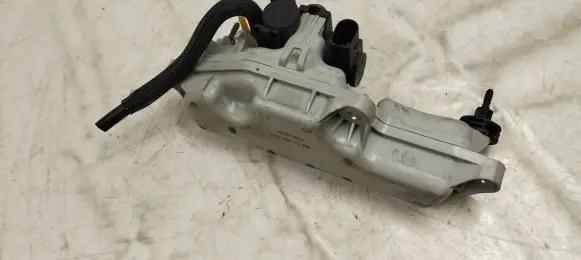 Volvo XC90 Turbo system vacuum part 31480478