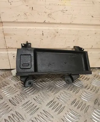 BMW 5 E39 Cigarette lighter trim 8159694