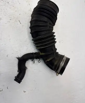 Toyota Corolla Verso AR10 Turbo air intake inlet pipe/hose 178800R010