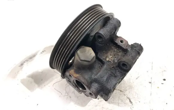 Ford Mondeo Mk III Power steering pump