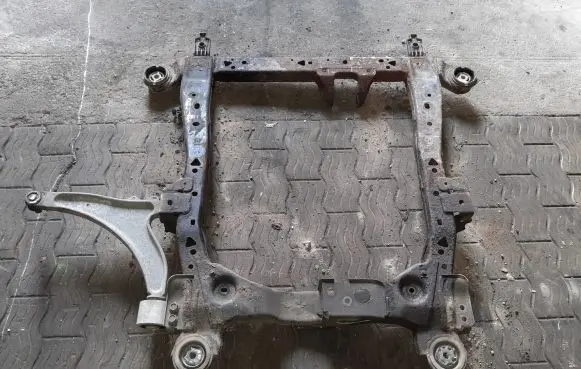 Opel Insignia A Front subframe NOCODE