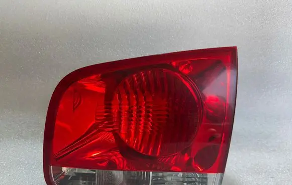 Volkswagen PASSAT B6 Tailgate rear/tail lights 28268003