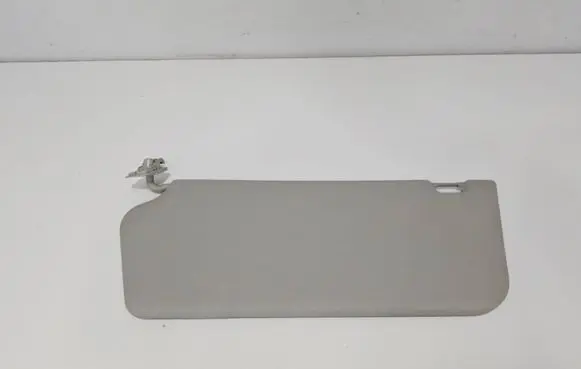 Sun visor