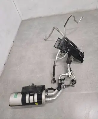 Nissan Leaf II (ZE1) Air conditioning (A/C) air dryer 924795SH0B