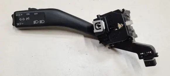 Skoda Octavia Mk2 (1Z) Indicator stalk 1K0953513A 01103501