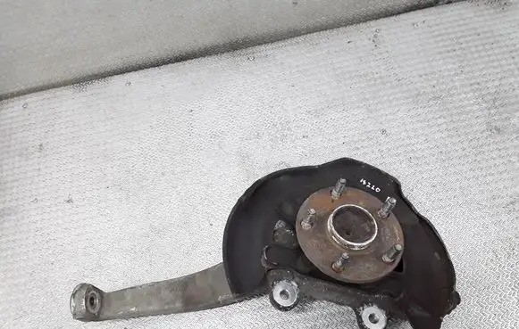 Lexus IS 220D-250-350 Front wheel hub spindle knuckle