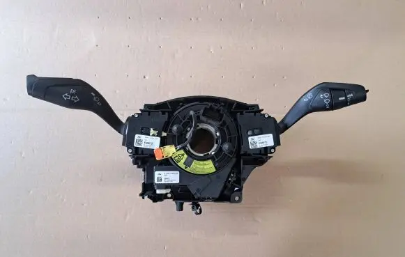 Ford Connect Indicator stalk CV6T13335AE CV6T-13335-AE