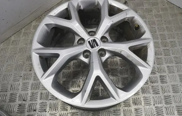 Seat Arona R17 alloy rim 6F9601025H