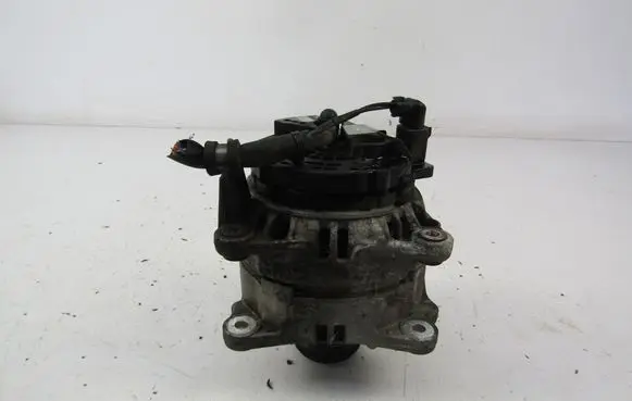 Volkswagen Golf IV Generator/alternator 06F903023F