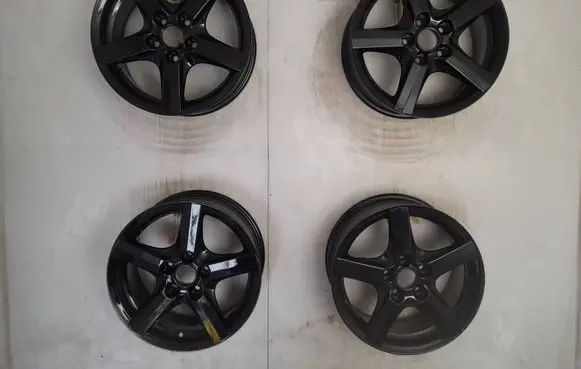 Volvo S60 R16 alloy rim KBA45971