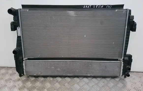 Seat Leon (5F) Radiator set 5Q0121251EB M153359 RM2065