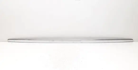 Volvo XC90 Tailgate trim 30695582