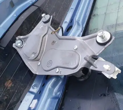 Toyota Prius (XW20) Rear window wiper motor 8513047010