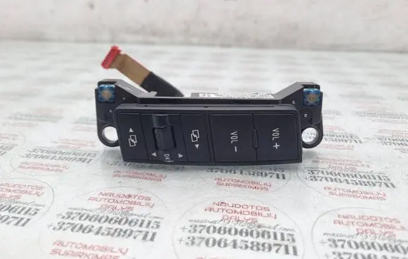 Volkswagen Touareg I Steering wheel buttons/switches 7L6959538