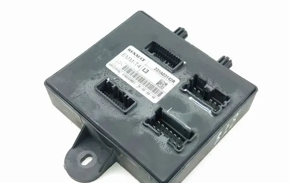 Opel Vivaro Comfort/convenience module 231A03142R 50EC23F05 2745129827