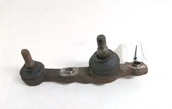 Lexus IS 220D-250-350 Front lower control arm/wishbone 43330-39625