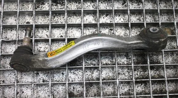 BMW 7 E65 E66 Front lower control arm/wishbone 6755835