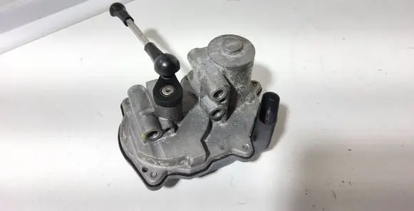 Audi A5 8T 8F Electric throttle body valve 059129086L