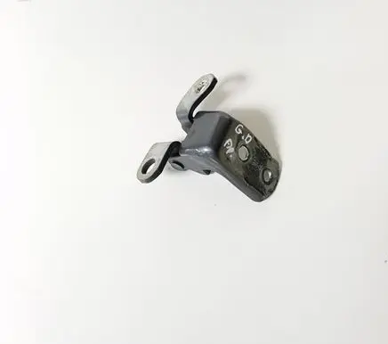 Honda CR-V Rear door lower hinge