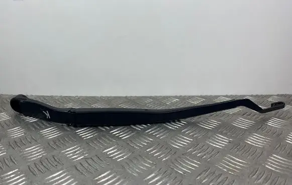 Jeep Grand Cherokee Front wiper blade arm