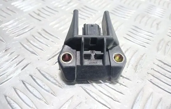 Toyota RAV 4 (XA20) Airbag deployment crash/impact sensor 8917345050