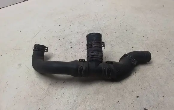 Mercedes-Benz C W203 Engine coolant pipe/hose