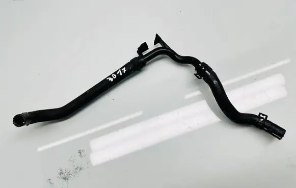 Cupra Formentor Engine coolant pipe/hose 05e122447e